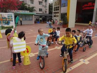 走进厦门市海沧实验幼儿园:幼儿户外运动乐园 | 图说幼教