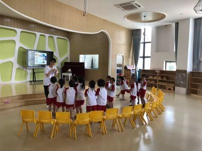 交流共享 携手同行--记翔安区实验幼儿园区级开放活动