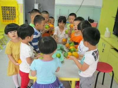 成长感恩展望-厦门市实验幼儿园分园2016届大一班毕业典礼邀请函